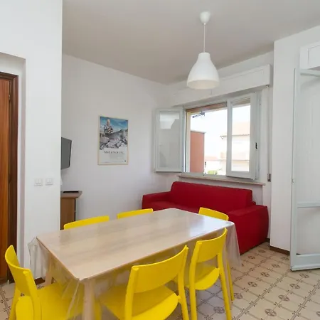 M26 - Marcelli, Trilocale Con Terrazzo A 80 Metri Dal Mare *