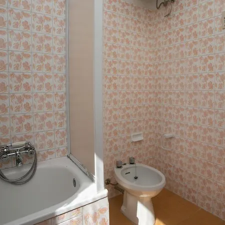 M26 - Marcelli, Trilocale Con Terrazzo A 80 Metri Dal Mare * Marcelli